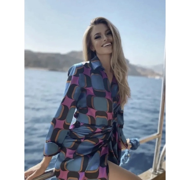 90 BLOGGERS FAVE NWT ZARA FW22 WOMAN PRINTED WRAP MAXI DRESS MULTICOLORED M - Picture 6 of 9